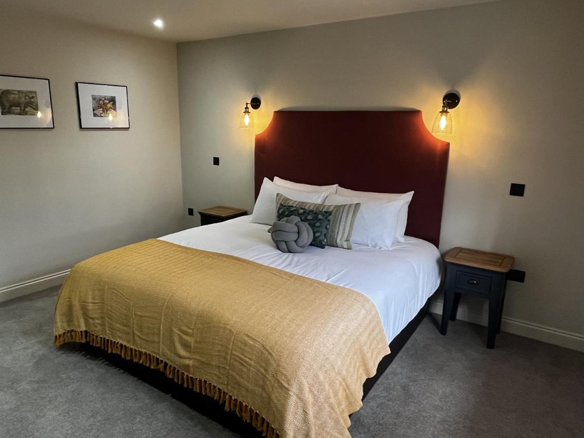 The Talbot Inn Eynsham Quarto foto